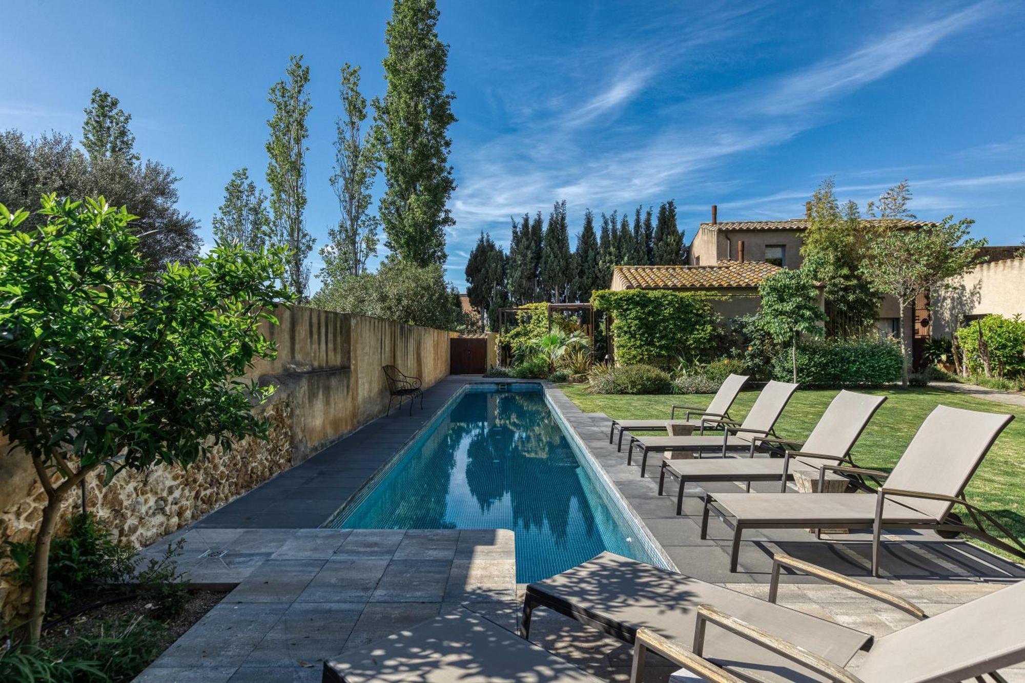 Les Hamaques Hotel Viladamat Bagian luar foto